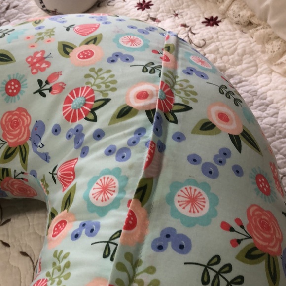 Boppie Nursing pillow - Picture 5 of 6